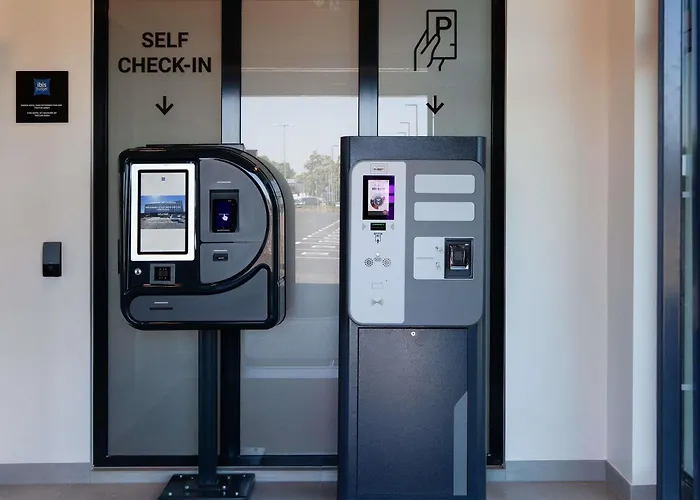 Ibis Budget Airport * ベルリン