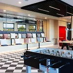 Ibis Budget Airport Hotel *